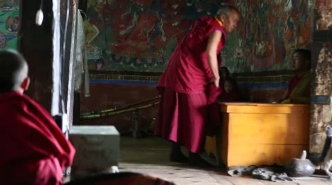 Monks playing horns in a Buddhist Monastery Stock Footage 44182645