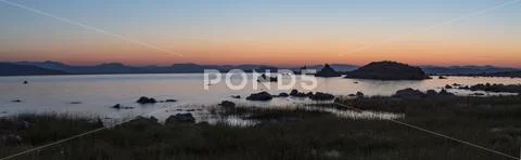 Mono Lake at sunrise panorama Stock Photos