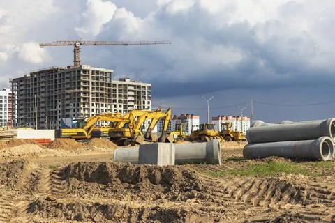 Monolithic frame construction of the building. Solid walls of concrete. Stock Photos