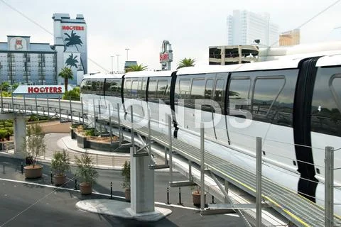 Monorail arriving to the station on the las vegas strip Stock Photos