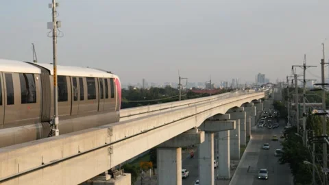 Monorail train in city Stock Footage 272977759