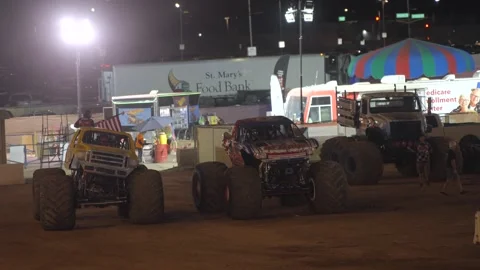 Monster trucks lined up in a row Stock-Footage 255384579