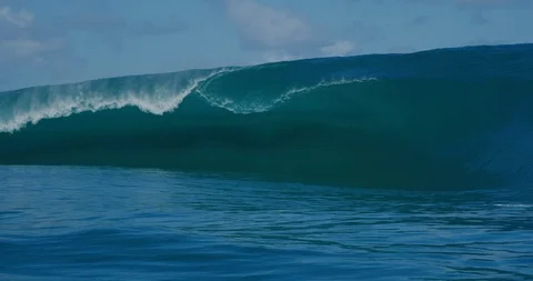 A monster wave breaking Stock Footage 114806903