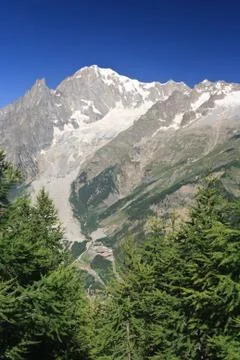 Mont-Blanc vertical composition 스톡 사진