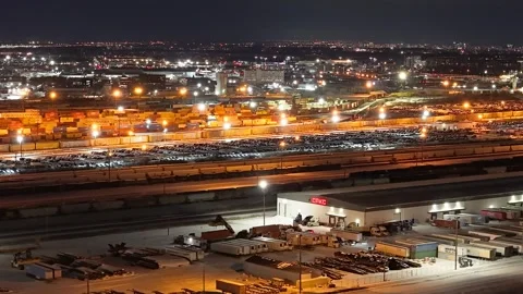 Montréal, Canada Dec '25 - Freight train crane loading exchange Stock Footage 324878614