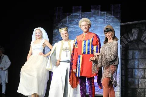  Monty Python s Spamalot, Tanja Mueller, Tom Quaas, Johannes Hallervorden,... 스톡 사진