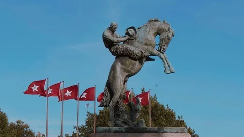 Monument and Flags of Oklahoma at State Capitol in Oklahoma City Video stock 81888792