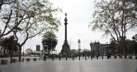 Monument to Christopher Columbus in Barcelona in cloudy weather Stock Footage 151554550
