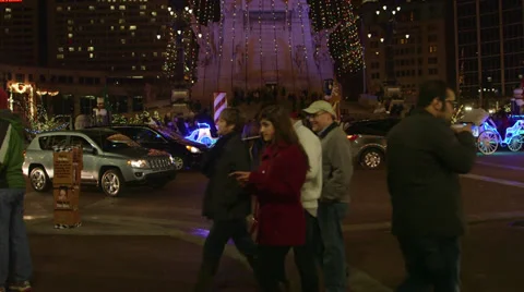 Monument Circle Christmas Lights 5 Stock Footage 33289039