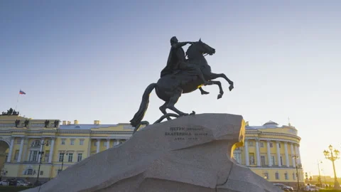Monument of emperor Peter the great, bronze Horseman, Saint Petersburg, Russi Video stock 166940908