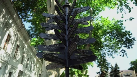 Monument information pointer in Odessa 스톡 동영상 184916358
