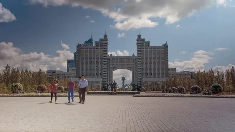 Monument to lovers Stock Footage 88073750