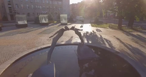 Monument to lovers Video stock 98028948