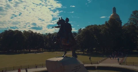 The monument to Peter the first. Bronze Horseman. St. Petersburg. View from the 스톡 동영상 84378057