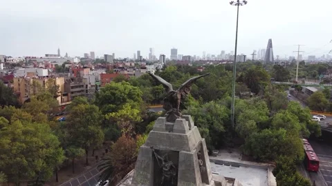 Monument to the Race 스톡 동영상 183001400