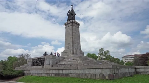 Monument to the Soviet Army in Sofia, Bulgaria Video stock 266937868