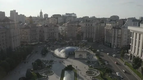 Monument statue at the Independence Square in Kyiv. Ukraine. Aerial. Summer Video stock 200990289