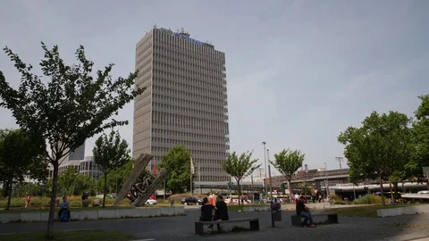 Monument Steile Lagerung in Essen - wide shot Stock Footage 84952353
