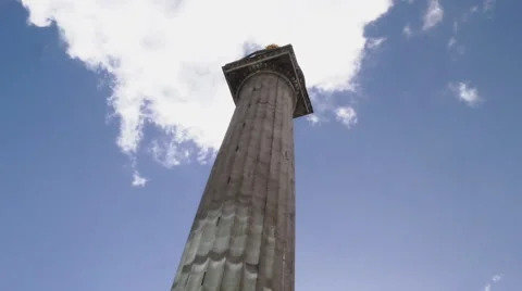 Monument, Tilt Down from Top to Base with Lens Flare Vídeo Stock 61823979