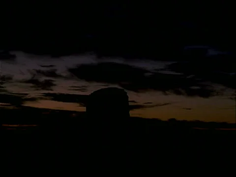 Monument Valley Mesa Sunrise Clouds 400x300 Video stock 537870