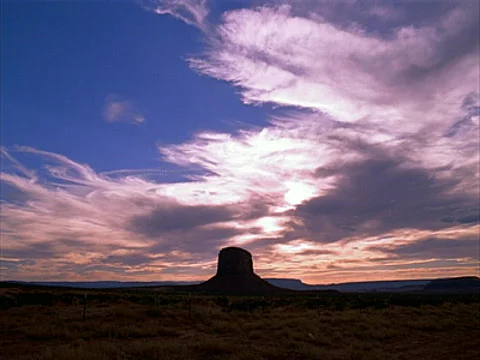 Monument Valley Mesa Sunset Clouds 400x300 Stock Footage 537713