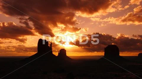 Monument Valley Sunrise Utah Arizona USA Stock Photos