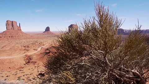 Monument valley view reveal Stock Footage 101041543