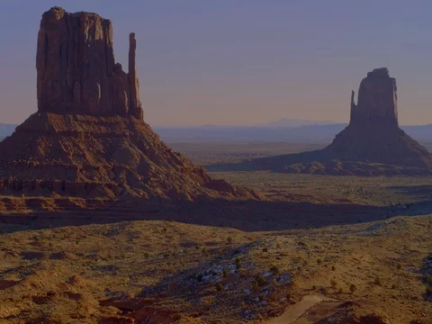 Monument Valley viewpoint from visitor center at sunrise 動画素材 73813982