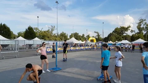 Monza (MB) - 04.06.2017 roller bad jump. Wrong jumping Video stock 76518931
