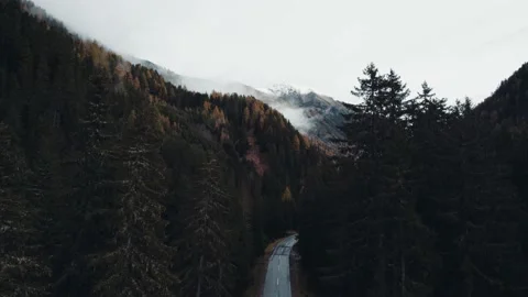 MOODY DRONE Vídeos de archivo 221771543