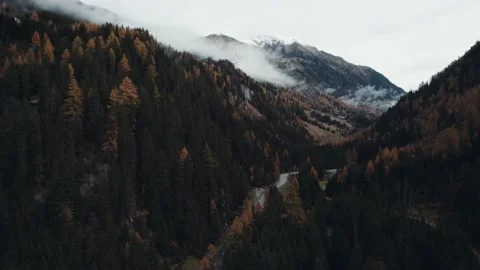 MOODY DRONE Vídeos de archivo 221771555