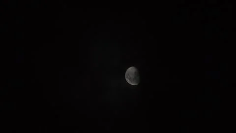 Moon, clouds, Halloween, timing of clouds and full moon at night, real-time, tim Stock Footage 329674238