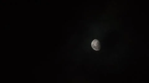 Moon, clouds, Halloween, timing of clouds and full moon at night, real-time, tim Stock Footage 329684857