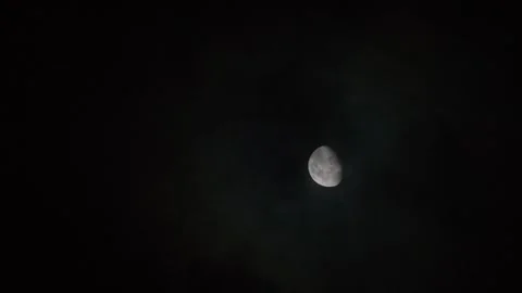 Moon, clouds, Halloween, timing of clouds and full moon at night, real-time, tim Stock Footage 329684999