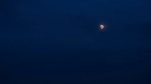 Moon on dark sky. Video stock 58895899