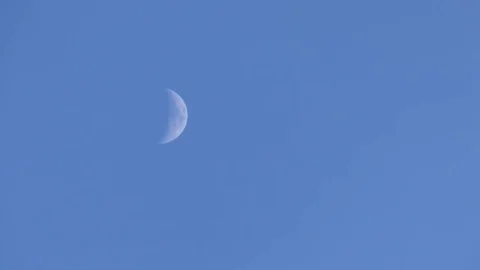 Moon at day with cloud real no CG. timelapse video Stock Footage 82405457