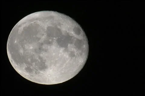 Moon Видео 944011