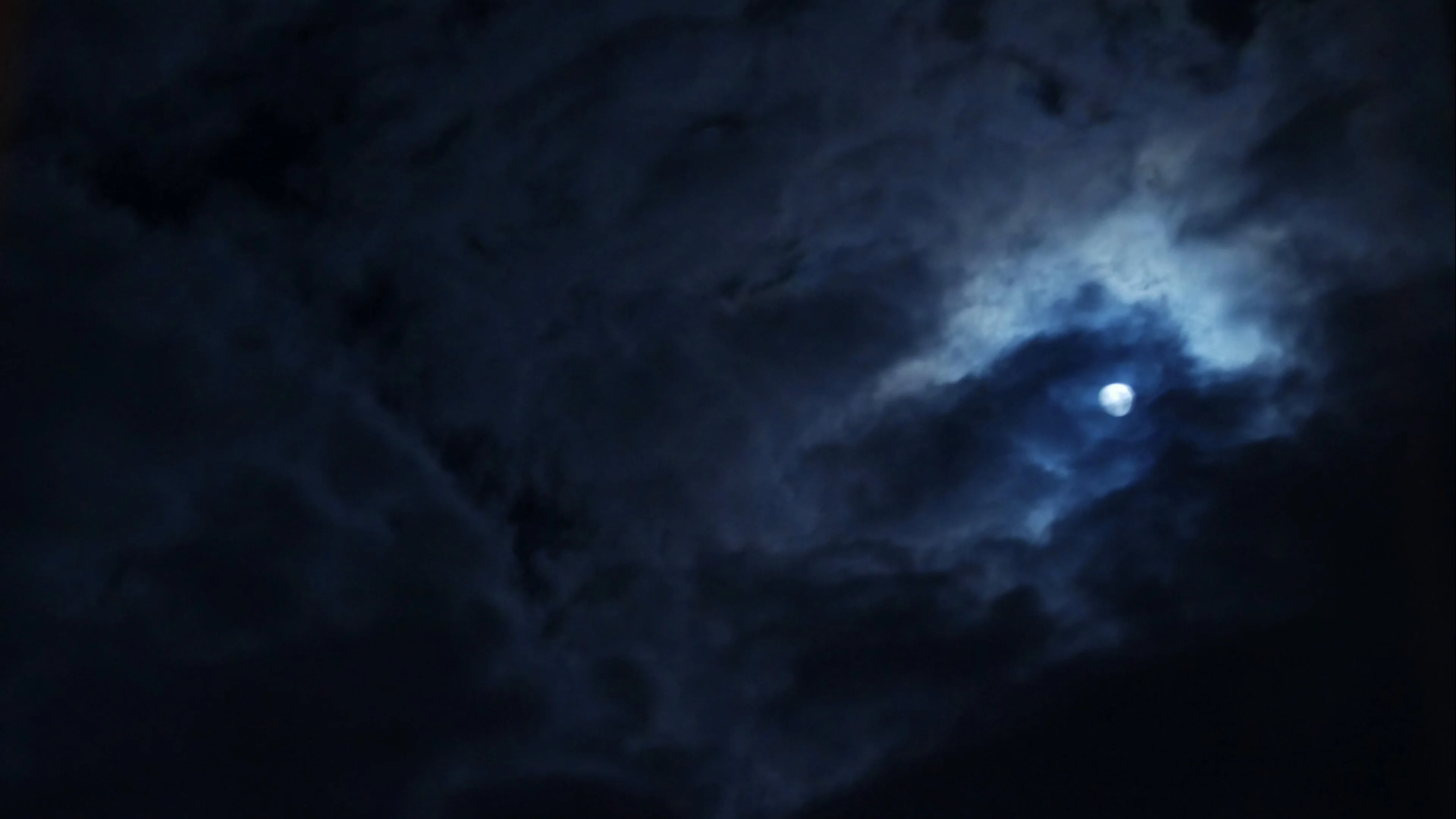 Moon light time-lapse ominous night clou... | Stock | Pond5
