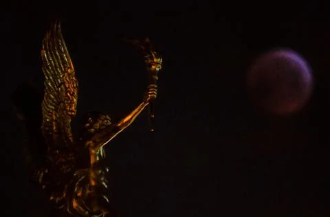 Moon lunar eclipse in Dresden Lunar eclipse in Dresden, Germany - 21 Jan 2019 Stock Photos