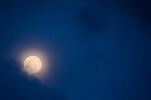 Moon in Night Sky Foto stock