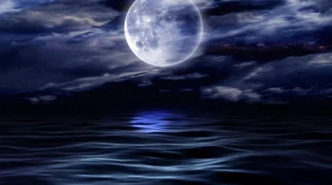Moon over water Vídeo Stock 23343237
