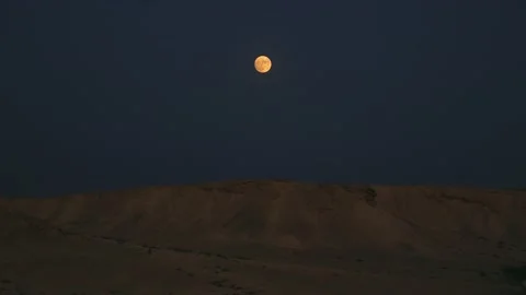 Moon Rise Video stock 231291769
