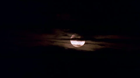 Moon Sets Through Clouds 480x270 스톡 동영상 533500