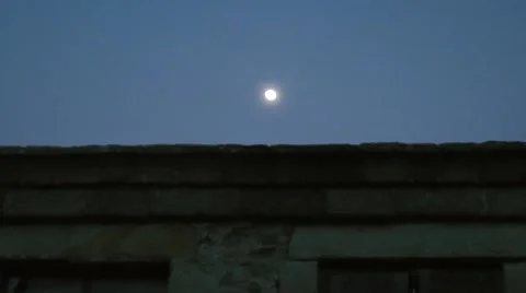 The moon in the sky Vídeos de archivo 49902264
