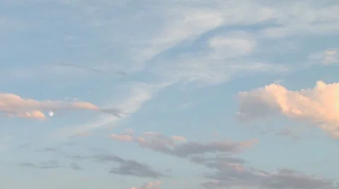 Moon timelapse during day Stockbeeldmateriaal 22032533