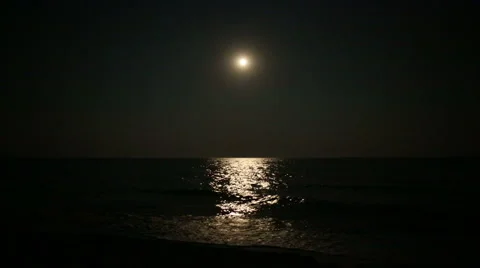Moonlight at sea Stock Footage 40757167