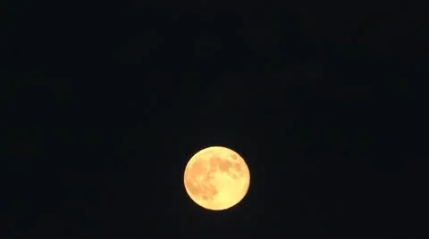 Moonrise with clouds - Timelapse by dwking Video stock 11351729