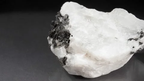 Moonstone on a dark background. Adular close-up. 스톡 동영상 141219048