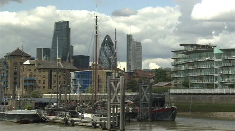 Moored Boats on River Thames Stock Footage 43444277