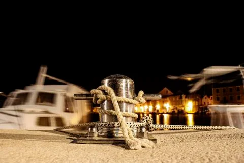 Mooring post at night 스톡 사진